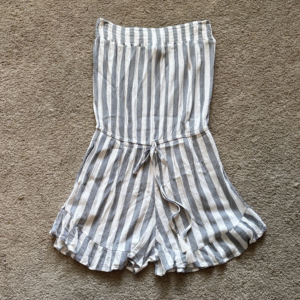 Elegant Striped Gray Jumpsuit